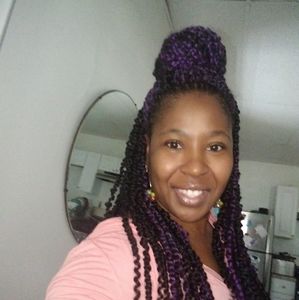 Meet your Posher, Lakeisha